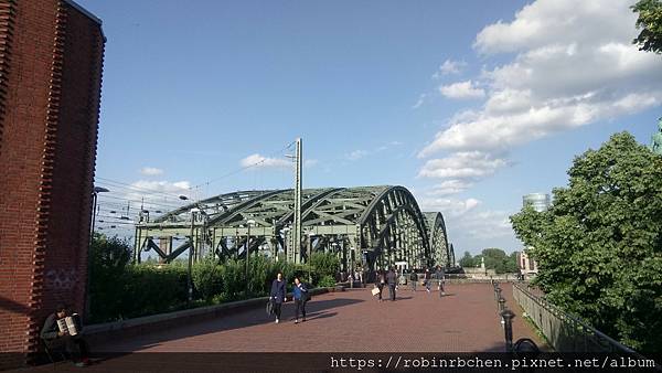 DSC_0082.JPG DSC_0082.JPG