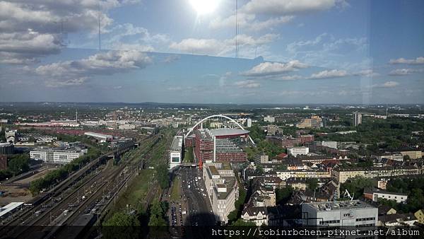 DSC_0099.JPG DSC_0099.JPG