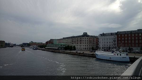 DSC_0430.JPG DSC_0430.JPG