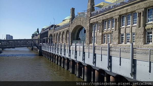 DSC_1403.JPG DSC_1403.JPG