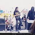 我的快樂時代唱完-00-06-11 Rock Candy Live in 桃園遠東百貨熱音賽-1.6桃園-005 (800x493).jpg