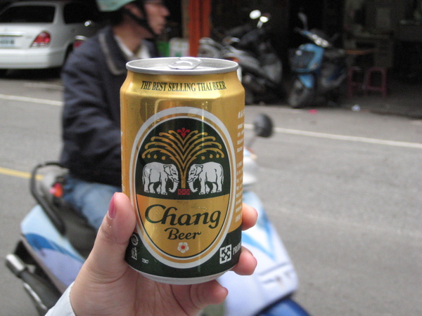 Chang beer (飲酒過量有害健康)