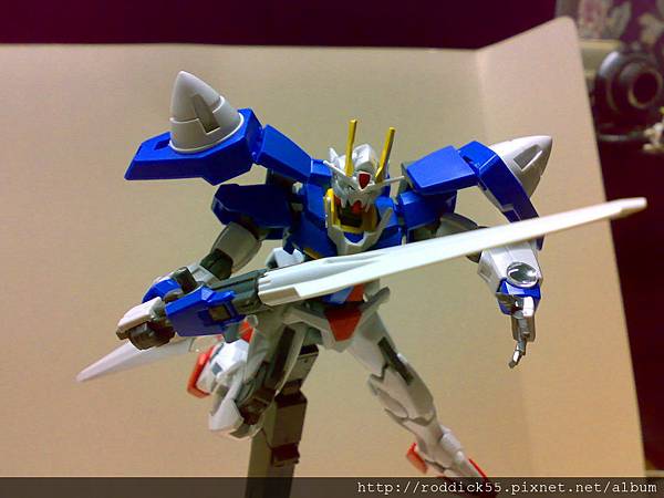 GN-0000 00 GUNDAM-3.jpg