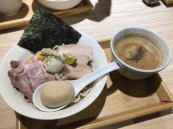 [食記] 台北 麵屋壹之穴沾麵-台北拉麵地圖