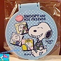 Snoopy賊笑隨身化妝鏡