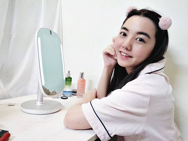 20191227 _1_191227_0005.jpg HiMirror Mini迷你姬 智慧肌膚檢測魔鏡 保養 肌膚檢測 有效 推薦
