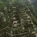 Serpentines-on-the-way-to-Lovcen.jpg