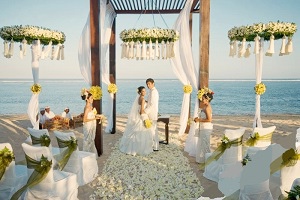 結婚
