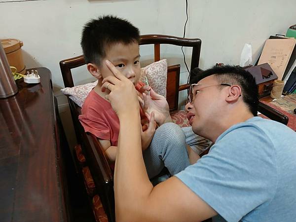 2025 11. 22 兒子小孫子突然回家