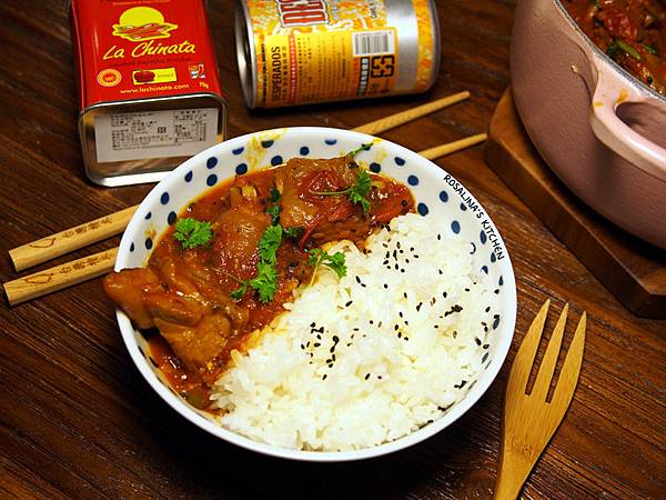 香料番茄燉雞