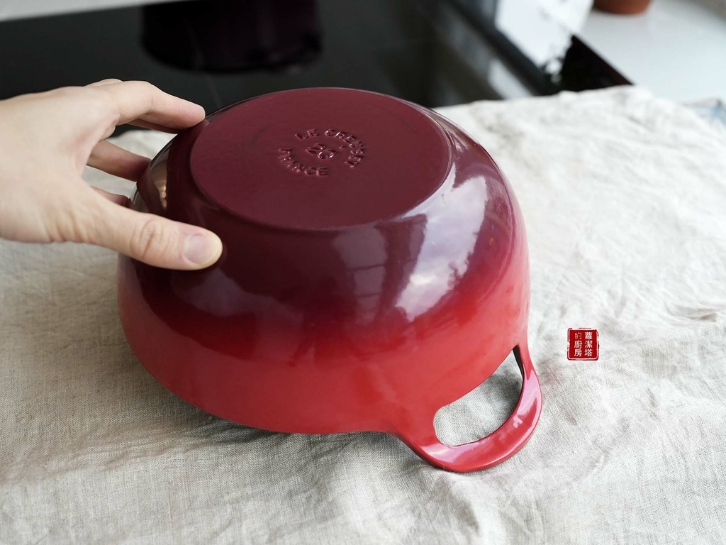 12月29日Le Creuset 鑄鐵鍋團購商品：甜心鍋系列