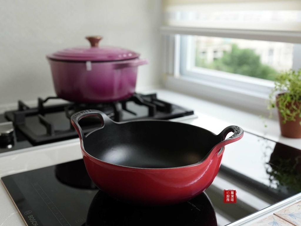 12月29日Le Creuset 鑄鐵鍋團購商品：甜心鍋系列