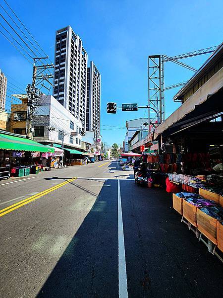 因早期烏溪(大肚溪支流)流經大里台中旅遊景點之一大里老街