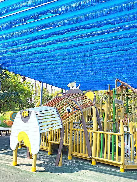 糖果為主題裝置藝術的德美公園