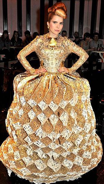 paloma_faith_gold_dress paloma_faith_gold_dress