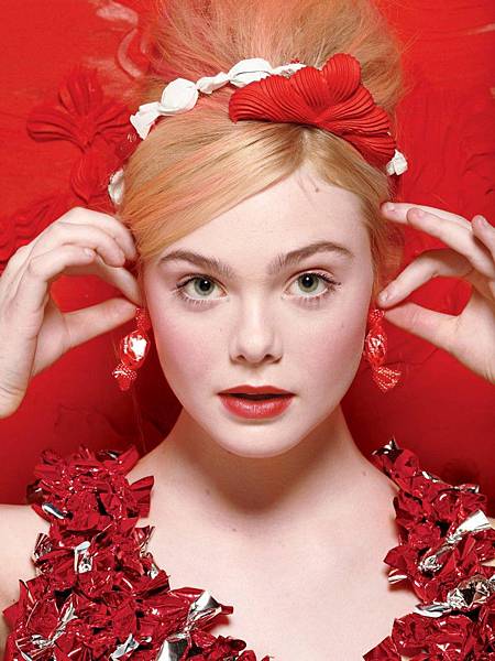 Elle-Fanning-NYMAG9-768x1024