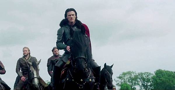 dracula-untold-movie-still-2