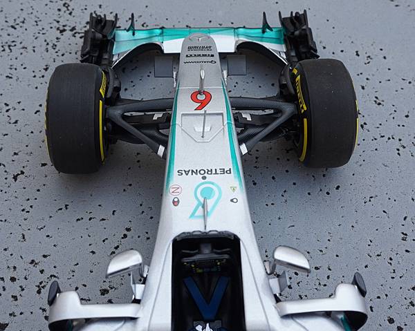 MercedesBenzW07Rosberg034.bmp