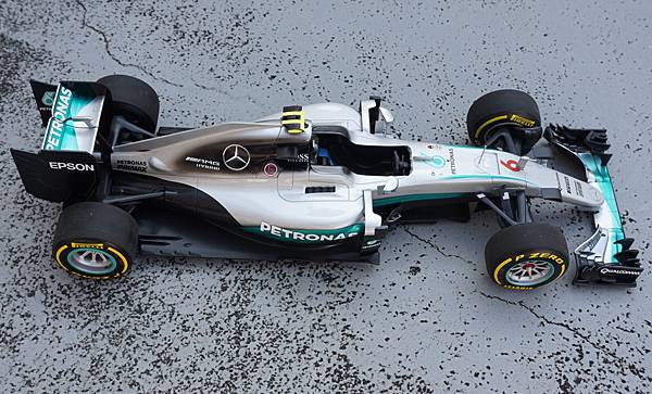 MercedesBenzW07Rosberg042.bmp