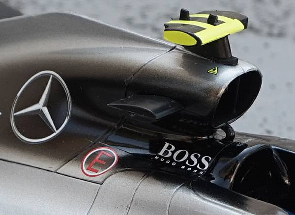 MercedesBenzW07Rosberg053.bmp
