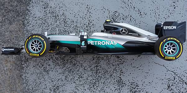 MercedesBenzW07Rosberg057.bmp
