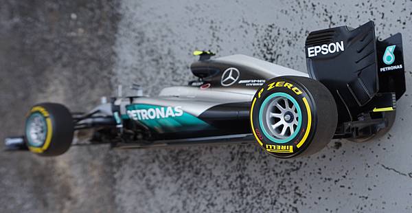 MercedesBenzW07Rosberg058.bmp