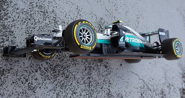 MercedesBenzW07Rosberg059.bmp