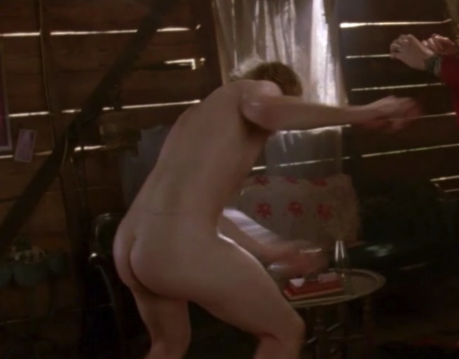 Evan-Peters-Bare-Ass.jpg