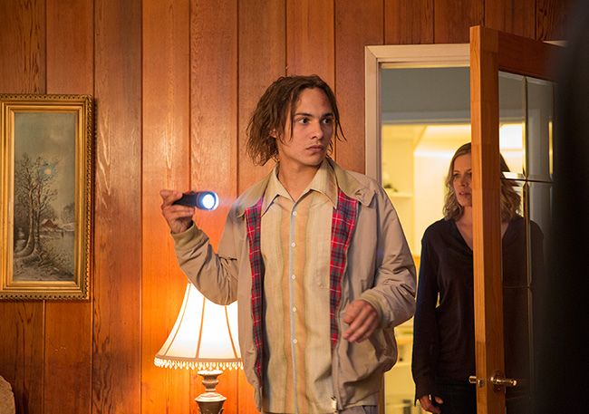 fear-the-walking-dead-episode-103-madison-dickens-3-935.jpg