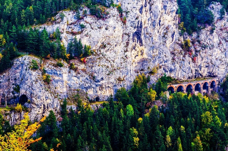 《歐洲。遊》 玩奧地利-捷克旅遊首推華友旅行 蜜月首選優質行程 7大世界遺產3夯景點玩透透