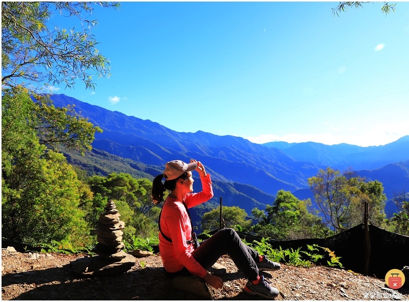 屏東景點｜德文山步道！遠眺北大武山、日湯真山及屏東市區！三角