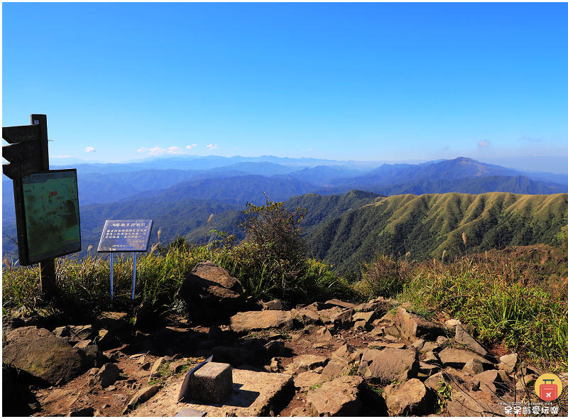 新北景點｜燦光寮山步道！全台視野最威之一等三角點！雪山山脈、