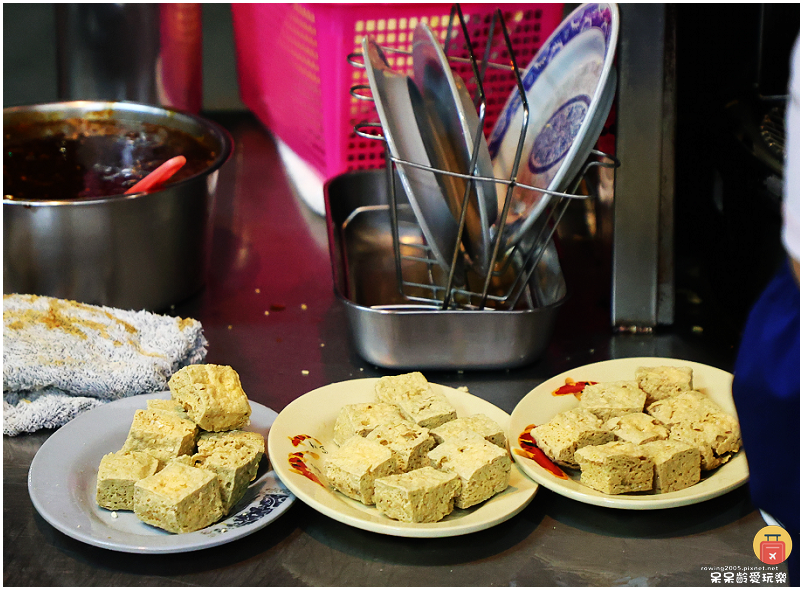 台東美食昱禎臭豆腐!在地人推薦最好吃是這家!超人氣排隊美食