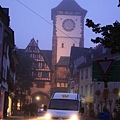 128.jpg