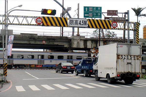 冬山站南平交道，26號起就不會有車經過了