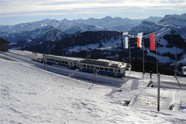 RIGI（皇后）峰