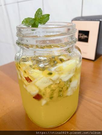 百香果汽泡飲 (3).jpg 百香果汽泡飲 (3).jpg