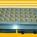 32孔紅豆餅製作電力式紅豆餅機32孔.JPG
