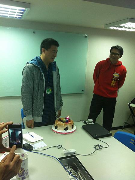 2012-11-12 12:22:03