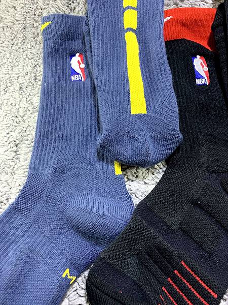 [分享] Nike NBA 球襪大比較---NikeGrip