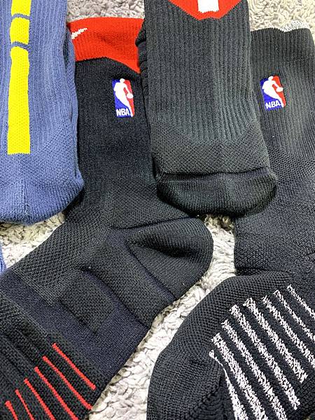 [分享] Nike NBA 球襪大比較---NikeGrip