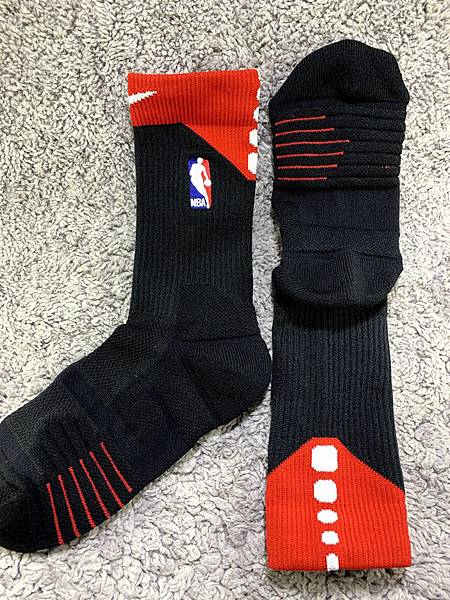 [分享] Nike NBA 球襪大比較---NikeGrip