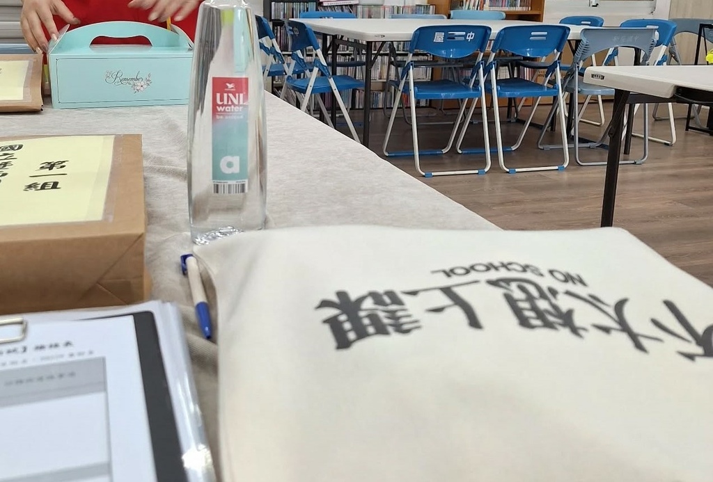 須扇多佛模式。模擬面試......「你在休假啊?」 須扇多佛模式。模擬面試......「你在休假啊?」