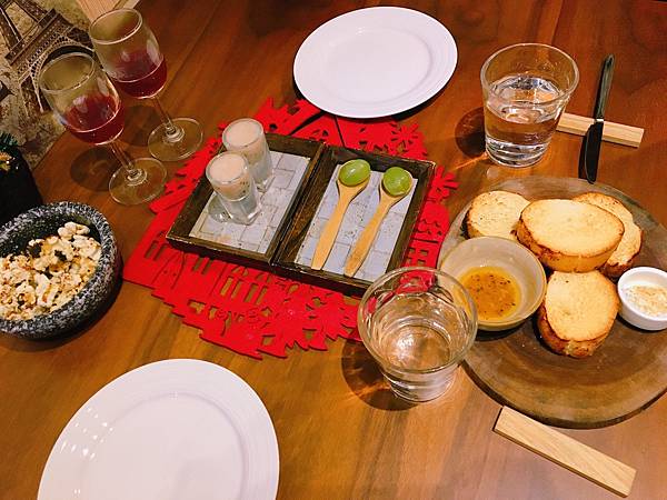 IMG_2885.JPG IMG_2885.JPG