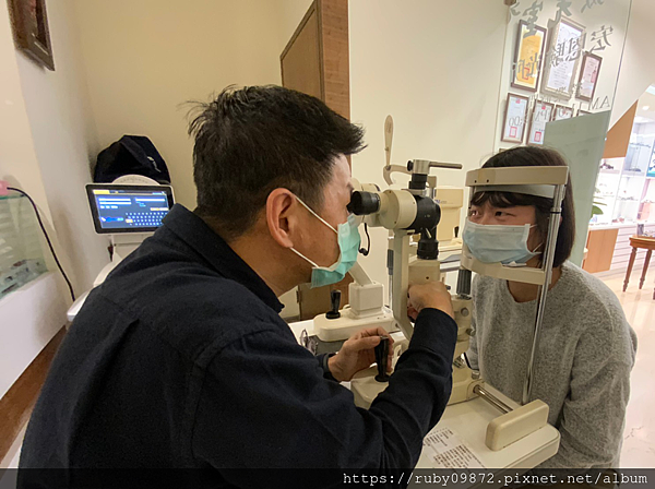 台南公園路宏恩眼鏡 x 硬式隱形眼鏡推薦 提供最專業、安 台南公園路宏恩眼鏡 x 硬式隱形眼鏡推薦 提供最專業、安