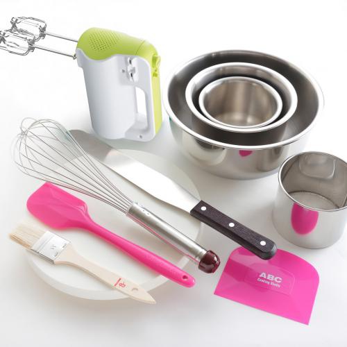 12111719_566a870a89681