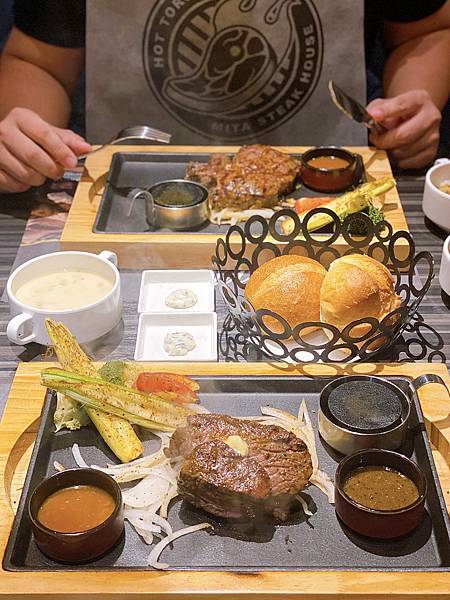 IMG_1212.JPG IMG_1212.JPG