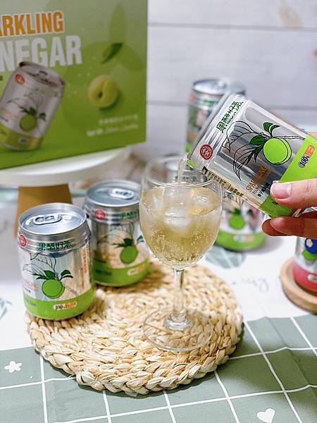 IMG_4624.JPG 氣泡水、氣泡醋、氣泡水好處、氣泡水推薦、飲料推薦、開箱、 新竹美食、十全特好、十全果醋 、果醋好氣、禮盒推薦、宵夜 推薦、薑母鴨推薦、燒肉店推薦、火鍋推薦