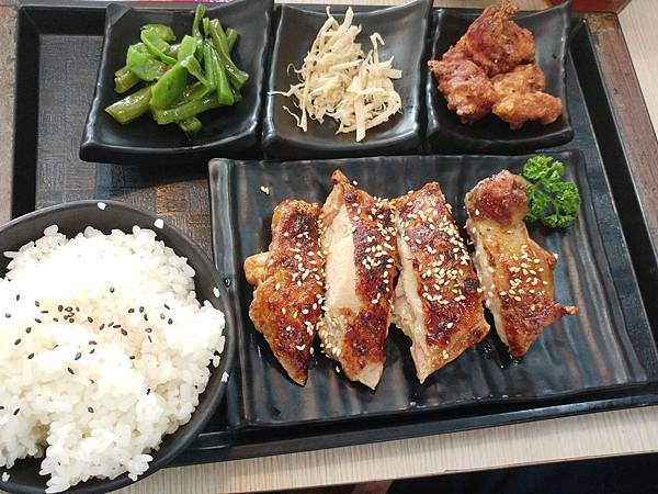 20180820_120343.jpg 20180820_120343.jpg