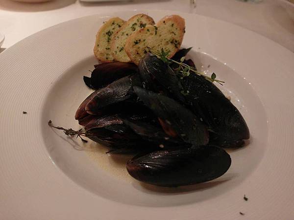 11062008_10152789096531401_542966607365877993_n.jpg 11062008_10152789096531401_542966607365877993_n.jpg